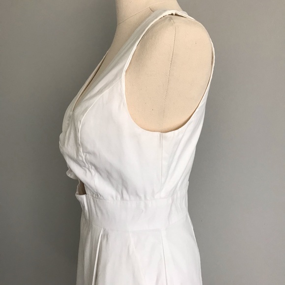 KOOKAÏ White Sleeveless Peekaboo Playsuit - Picture 8 of 15